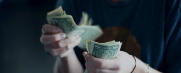 How to Make Money Online Posting Ads On Google