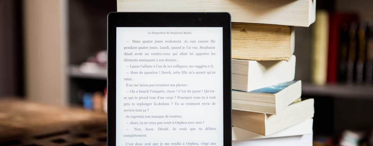 pexels perfecto capucine 1329571